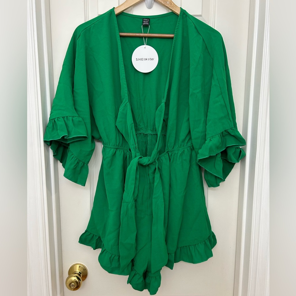 SHEIN Vibrant Green Top